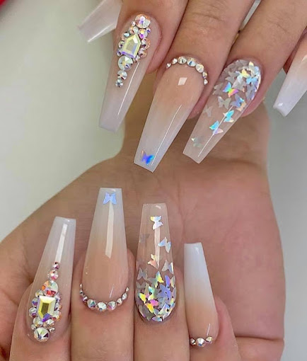 Cần Sang lại tiệm Nails!!
