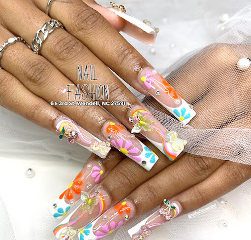 cần thợ nails